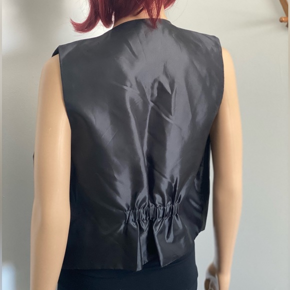H.E.R. Vintage Leather Vest - Picture 2 of 13
